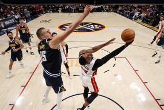 Jokičius – ne visagalis: "Heat" išlygino NBA finalo svarstykles 